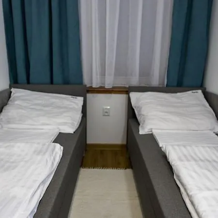 2-room For 4 People, Apartment *