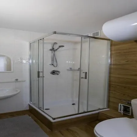 2-room For 4 People,